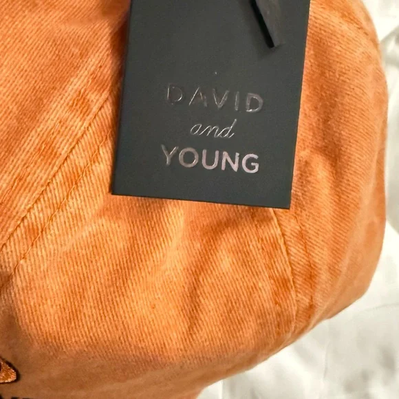 🚨LAST CHANCE🚨 David and Young Vibrant Orange Cap - Picture 2 of 4